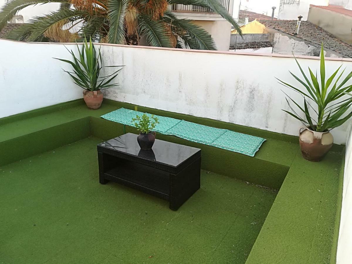 Apartamentos Andrada กาซาร์ เด กาเซเรส ภายนอก รูปภาพ