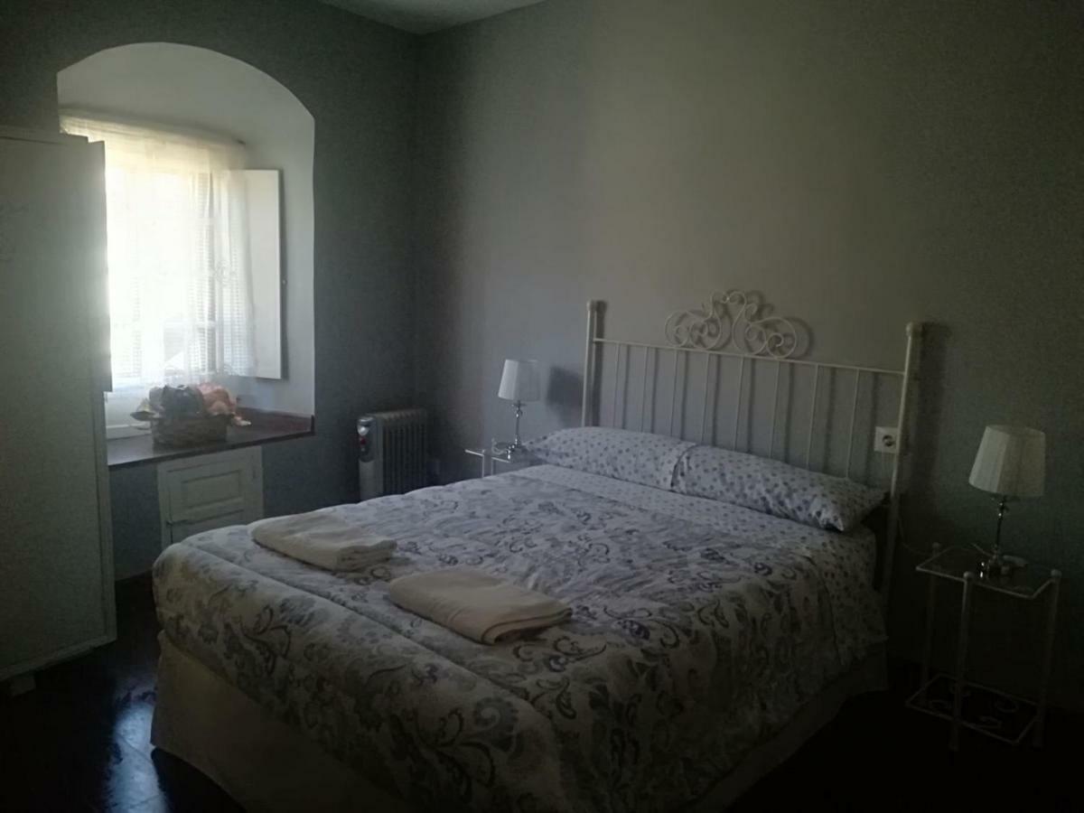 Apartamentos Andrada กาซาร์ เด กาเซเรส ภายนอก รูปภาพ