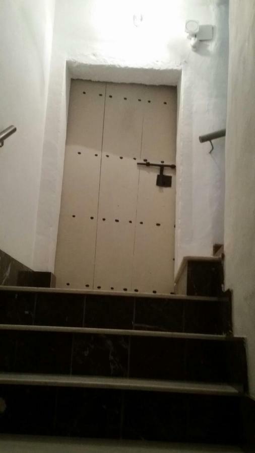 Apartamentos Andrada กาซาร์ เด กาเซเรส ภายนอก รูปภาพ